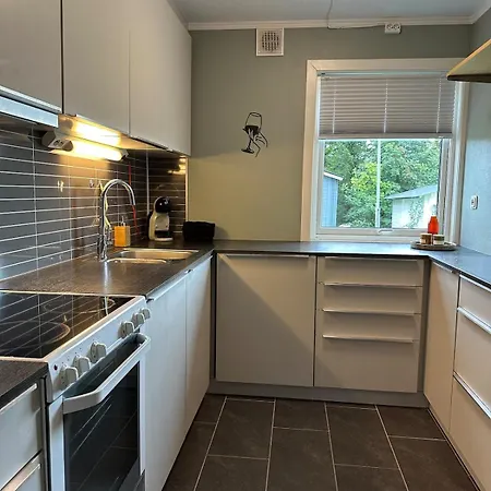 Three-room In Lunheim