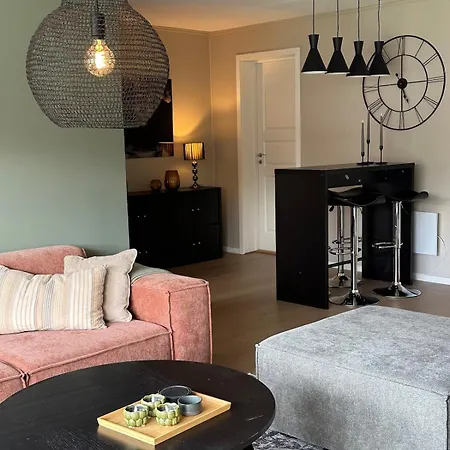 Three-room In Lunheim